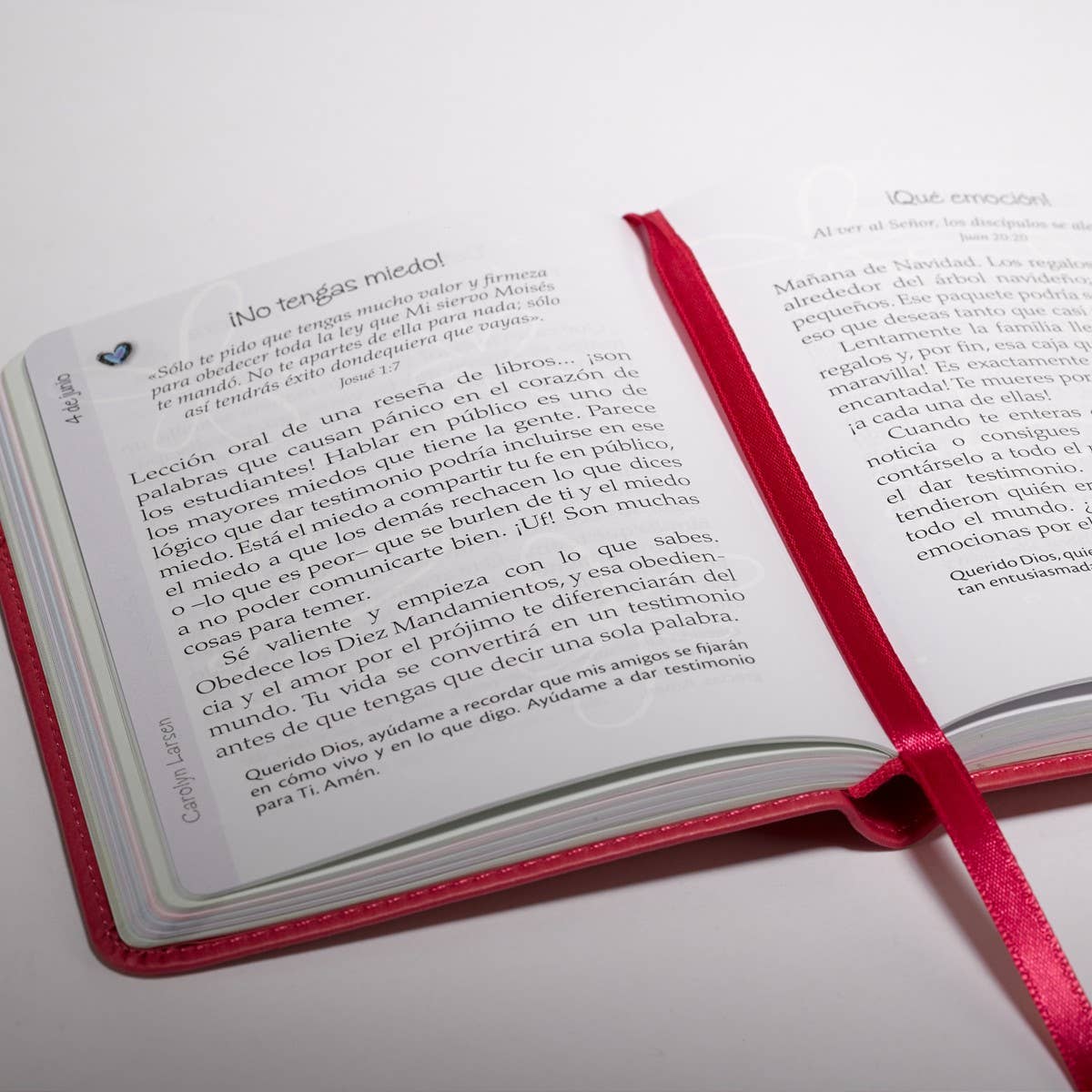 Devocional Un min. niñas símil cuero