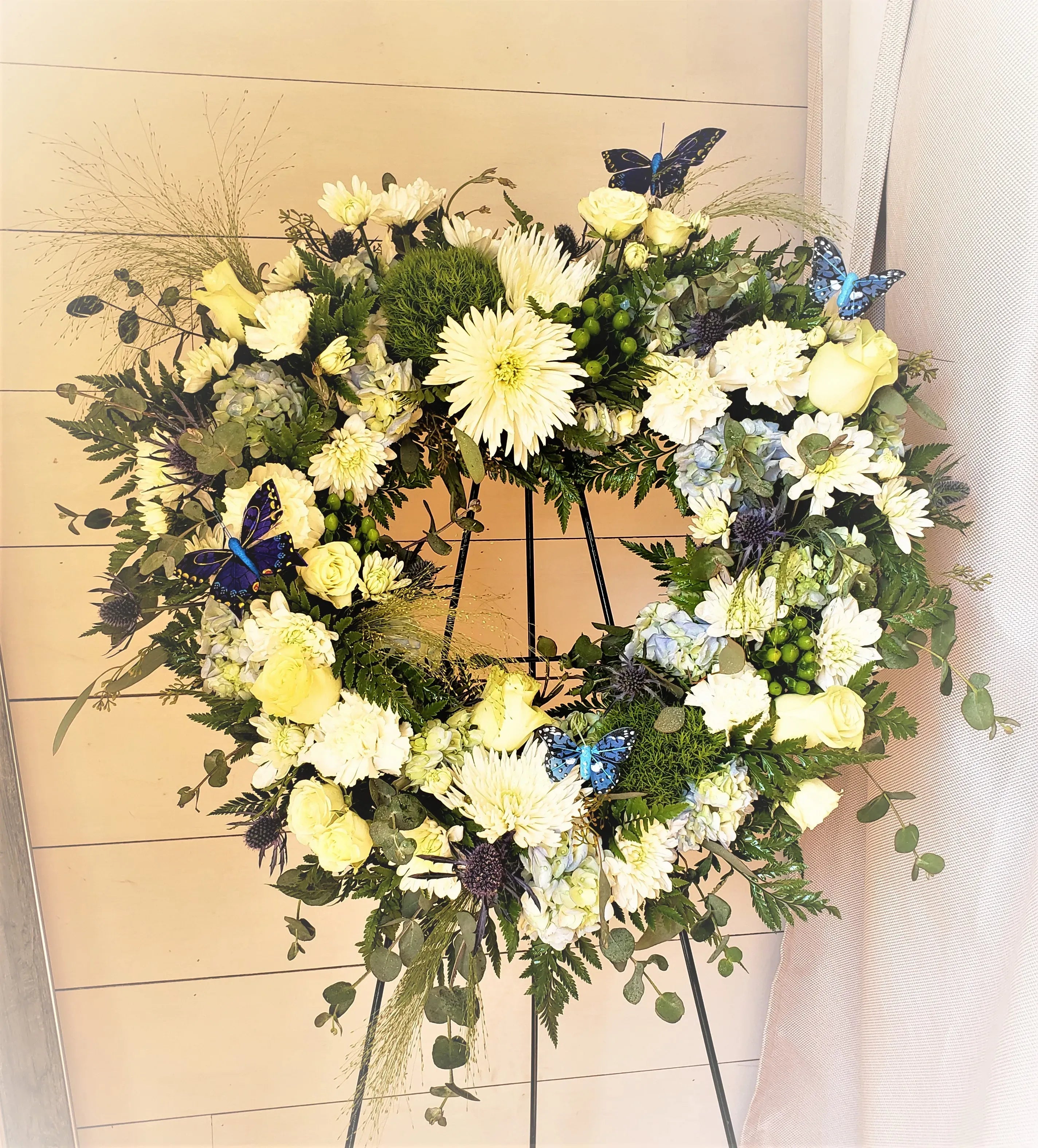 In the Clouds Wreath