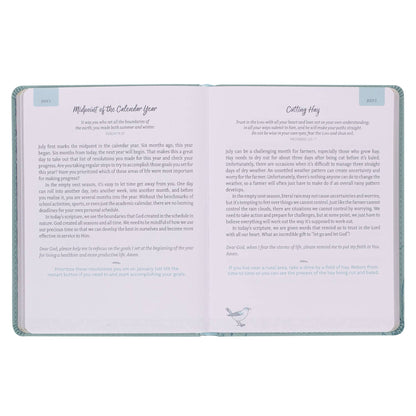 Devotional Daily Hope for  the Empty Nest Faux leather