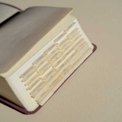 Hosanna Revival Bible Tabs: Black Foiling