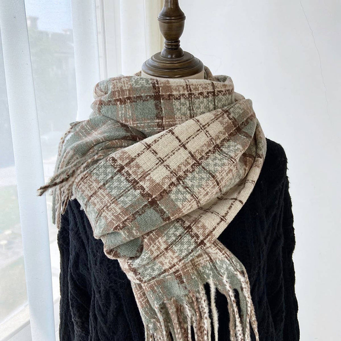 Plaid Tassel Scarf