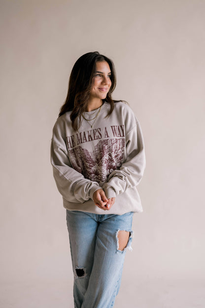 He Makes A Way Pullover