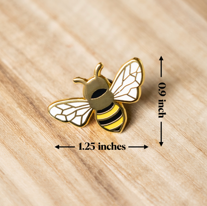 Bee &amp; Daisy Flower Pin Set