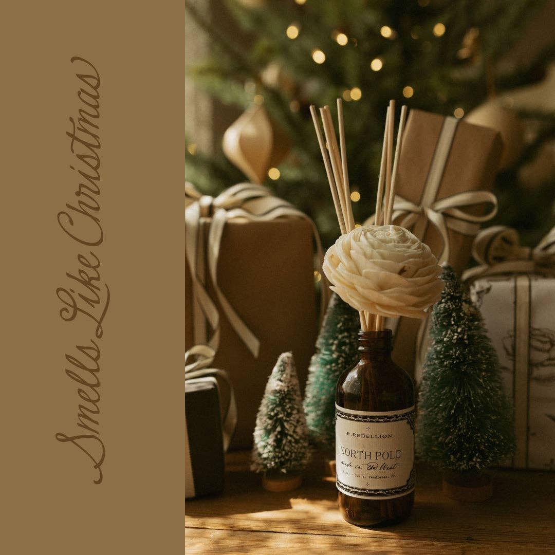 North Pole Reed Diffuser – Desert Rose Florist & Boutique