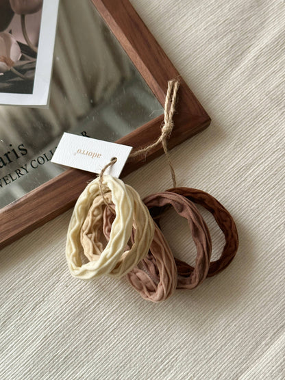 Neutral Wavy Seamless Hair Ties (Set of 5)