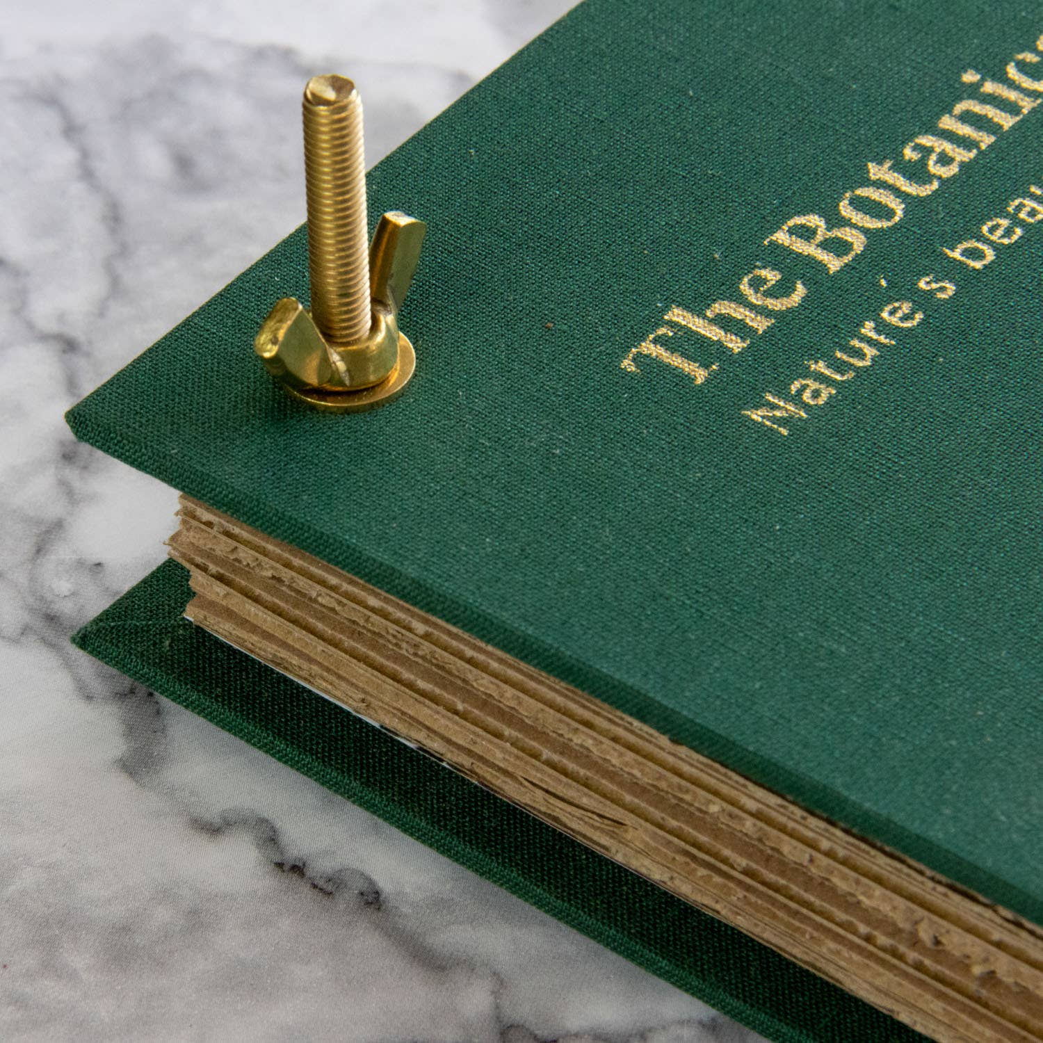 The Botanical Flower Press – Linen Cover &amp; Gold Foil